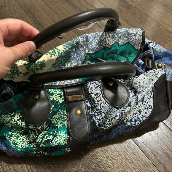 Desigual Blue and Green Shoulder Bag - Picture 2 of 9